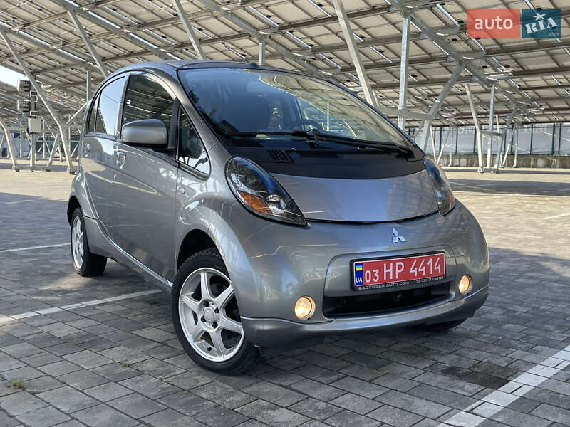 Хэтчбек Mitsubishi i-MiEV 2011 в Львове