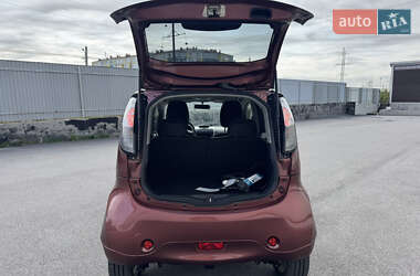 Хетчбек Mitsubishi i-MiEV 2015 в 