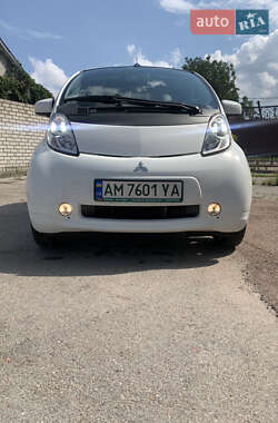 Mitsubishi i-MiEV 2015 Mitsubishi i-MiEV 2015