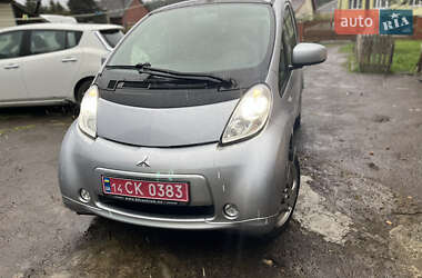 Mitsubishi i-MiEV 2013