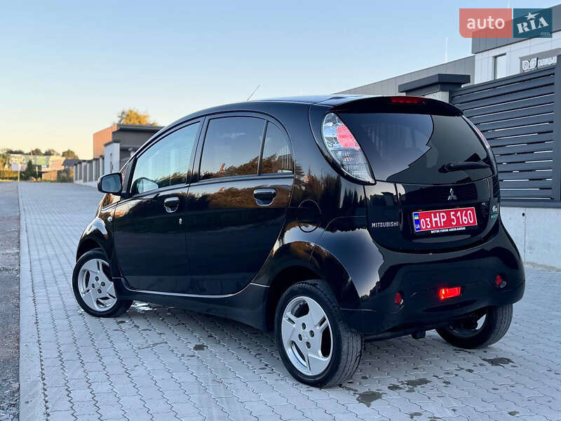 Хэтчбек Mitsubishi i-MiEV 2012 в Львове