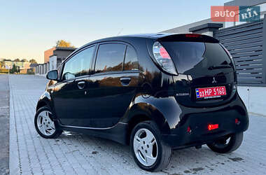 Хэтчбек Mitsubishi i-MiEV 2012 в 