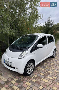 Mitsubishi i-MiEV 2015