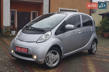 Хэтчбек Mitsubishi i-MiEV 2014 в 