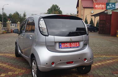 Хэтчбек Mitsubishi i-MiEV 2014 в 