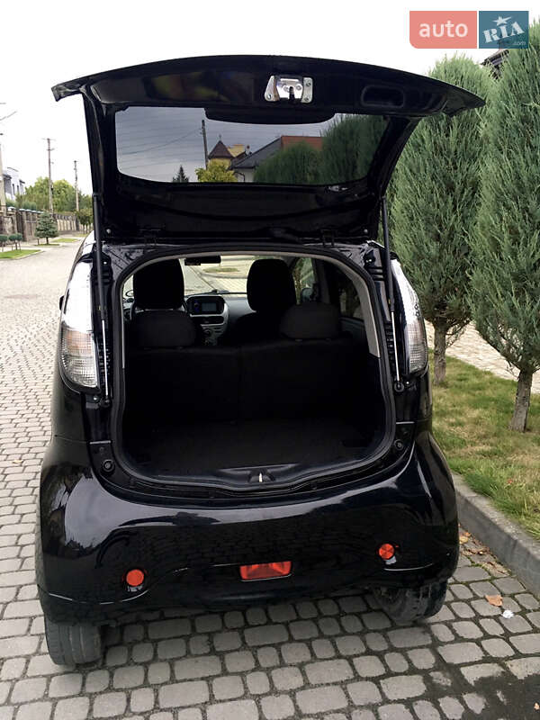 Хэтчбек Mitsubishi i-MiEV 2011 в Львове
