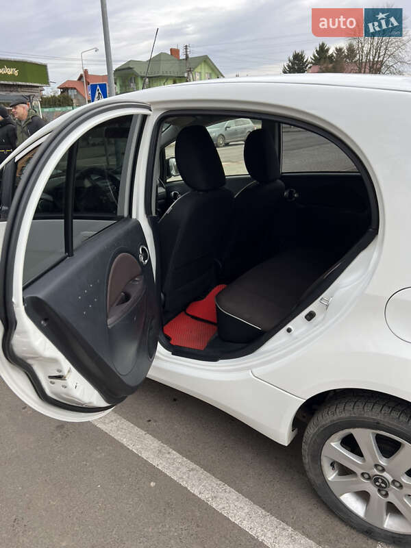 Хэтчбек Mitsubishi i-MiEV 2014 в Владимире