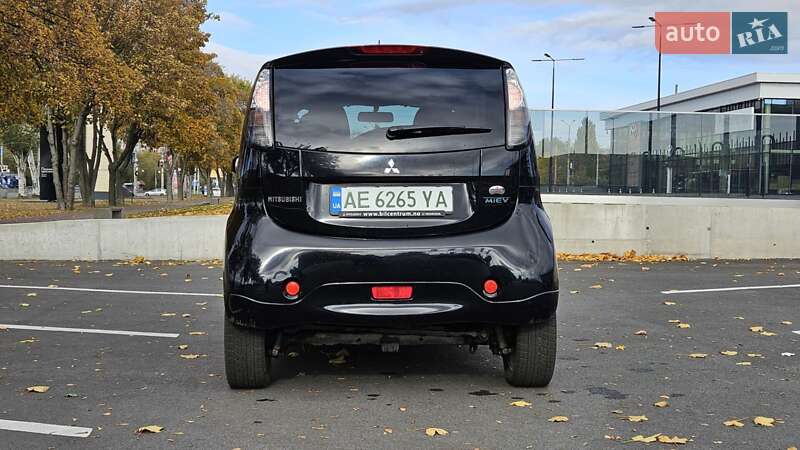 Хетчбек Mitsubishi i-MiEV 2011 в Дніпрі фото 32 Хетчбек Mitsubishi i-MiEV 2011 в Дніпрі