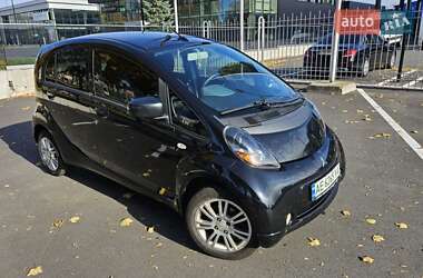 Хетчбек Mitsubishi i-MiEV 2011 в Дніпрі