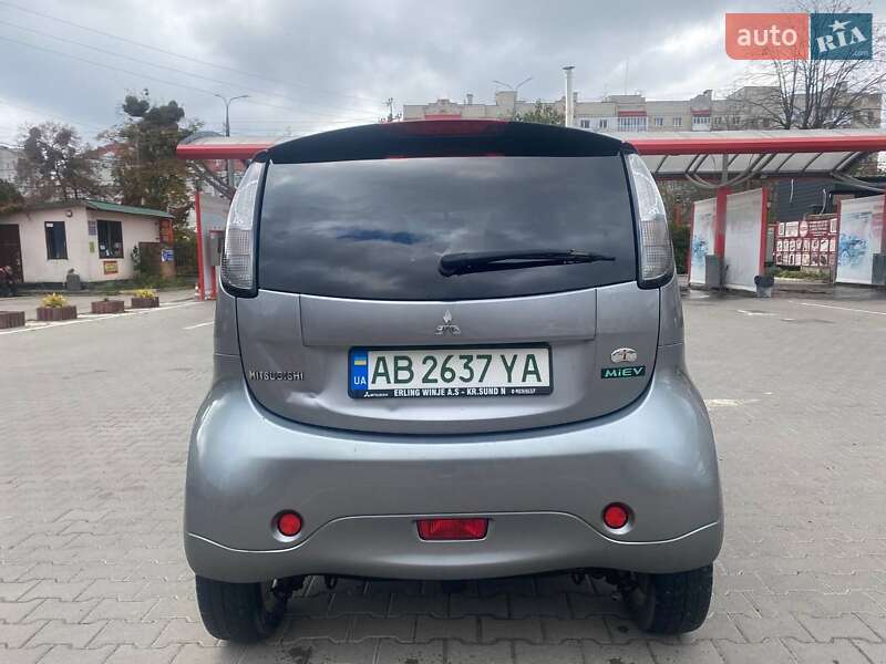 Хетчбек Mitsubishi i-MiEV 2012 в Вінниці