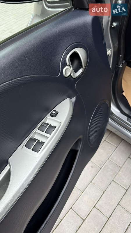 Хэтчбек Mitsubishi i-MiEV 2011 в Виннице фото 20 Хэтчбек Mitsubishi i-MiEV 2011 в Виннице