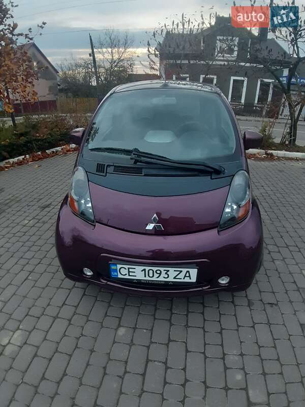 Хэтчбек Mitsubishi i-MiEV 2011 в Черновцах