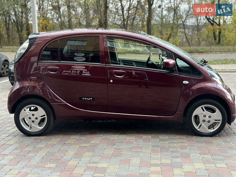 Хэтчбек Mitsubishi i-MiEV 2012 в Житомире фото 3 Хэтчбек Mitsubishi i-MiEV 2012 в Житомире
