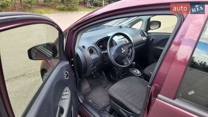 Хэтчбек Mitsubishi i-MiEV 2012 в Тернополе