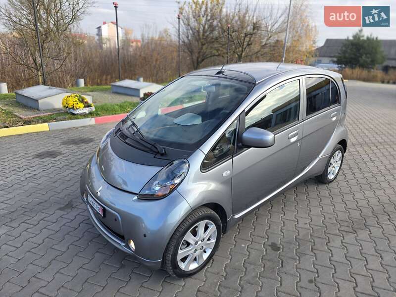Mitsubishi i-MiEV 2011