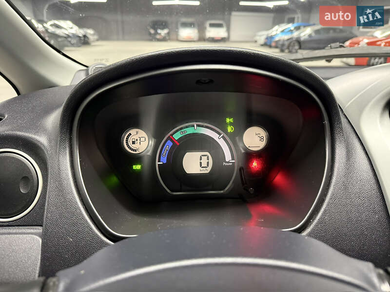 Хетчбек Mitsubishi i-MiEV 2011 в Володимирі фото 13 Хетчбек Mitsubishi i-MiEV 2011 в Володимирі