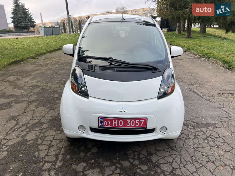 Хэтчбек Mitsubishi i-MiEV 2013 в Ровно фото 13 Хэтчбек Mitsubishi i-MiEV 2013 в Ровно