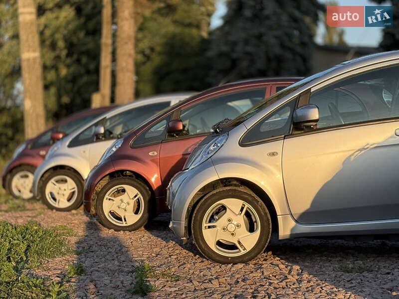 Хэтчбек Mitsubishi i-MiEV 2014 в Житомире
