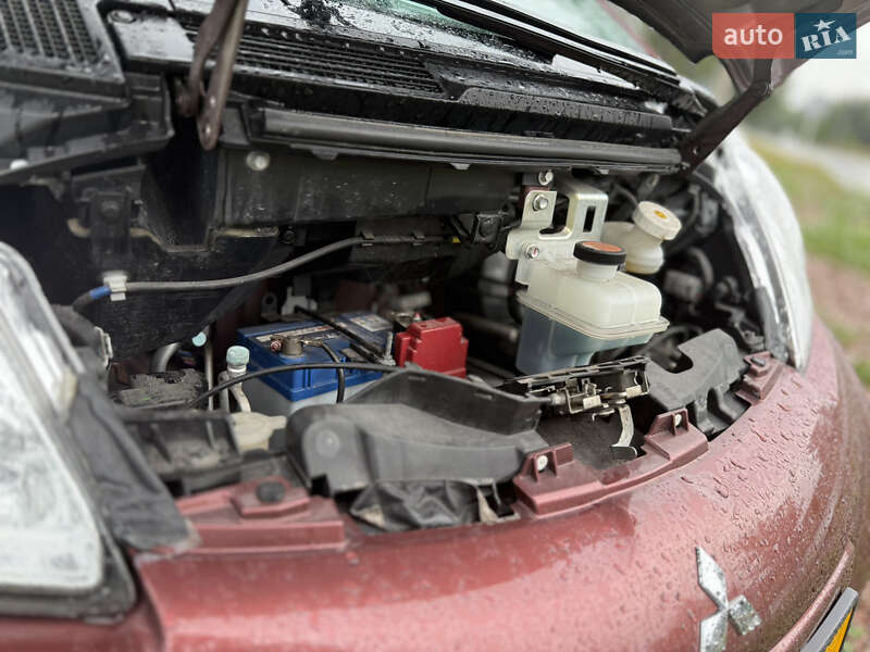 Хэтчбек Mitsubishi i-MiEV 2014 в Житомире фото 37 Хэтчбек Mitsubishi i-MiEV 2014 в Житомире