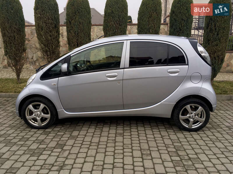 Хетчбек Mitsubishi i-MiEV 2013 в Львові