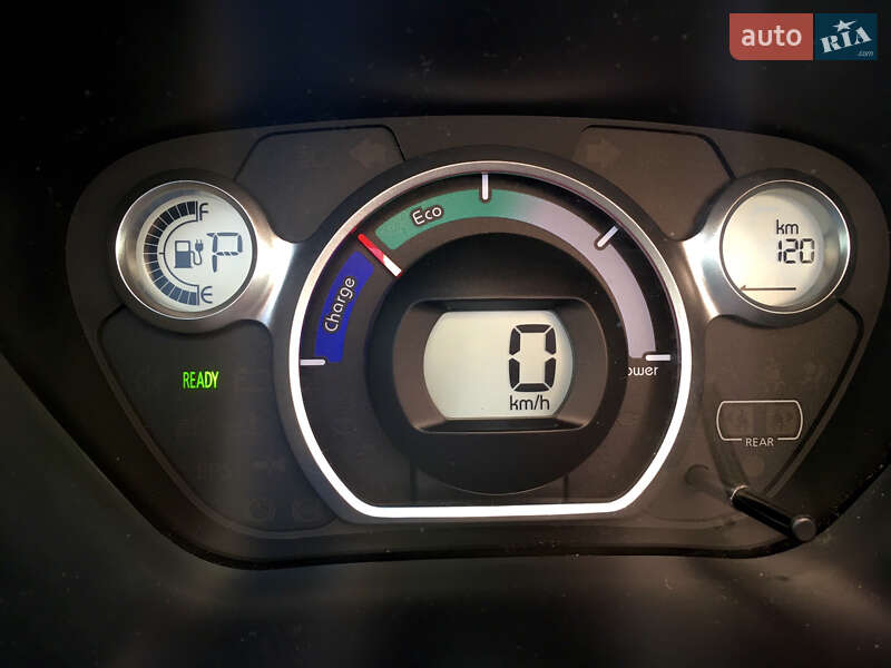 Хетчбек Mitsubishi i-MiEV 2013 в Львові