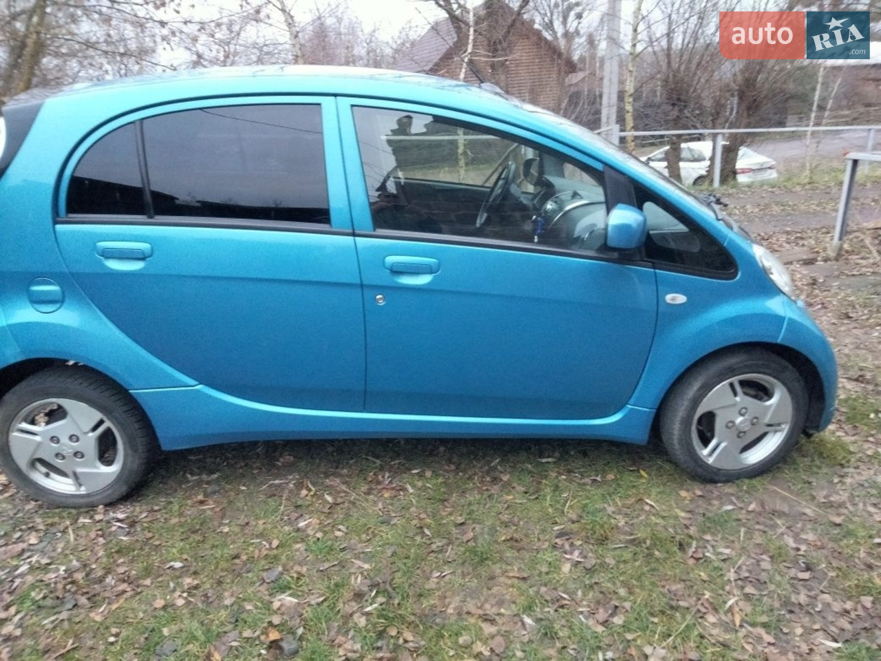 2014 Mitsubishi i-MiEV - мініатюра 18