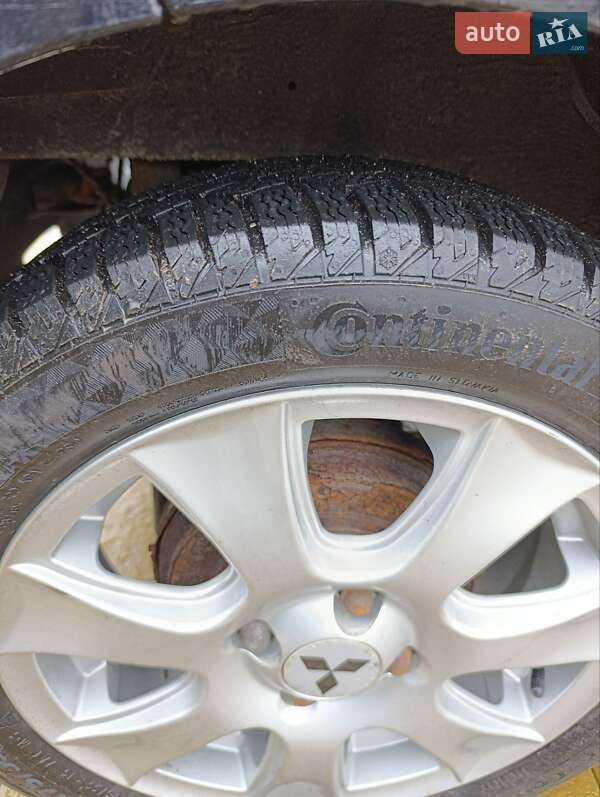 Хэтчбек Mitsubishi i-MiEV 2015 в Кременчуге фото 26 Хэтчбек Mitsubishi i-MiEV 2015 в Кременчуге