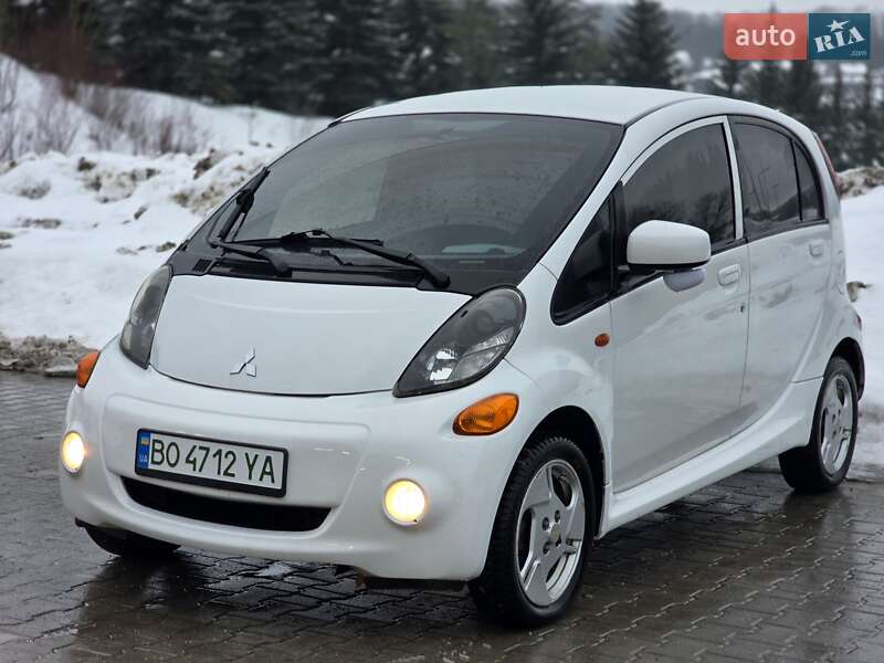 Mitsubishi i-MiEV 2012