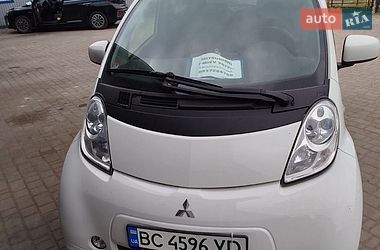 Хэтчбек Mitsubishi i-MiEV 2012 в Владимире