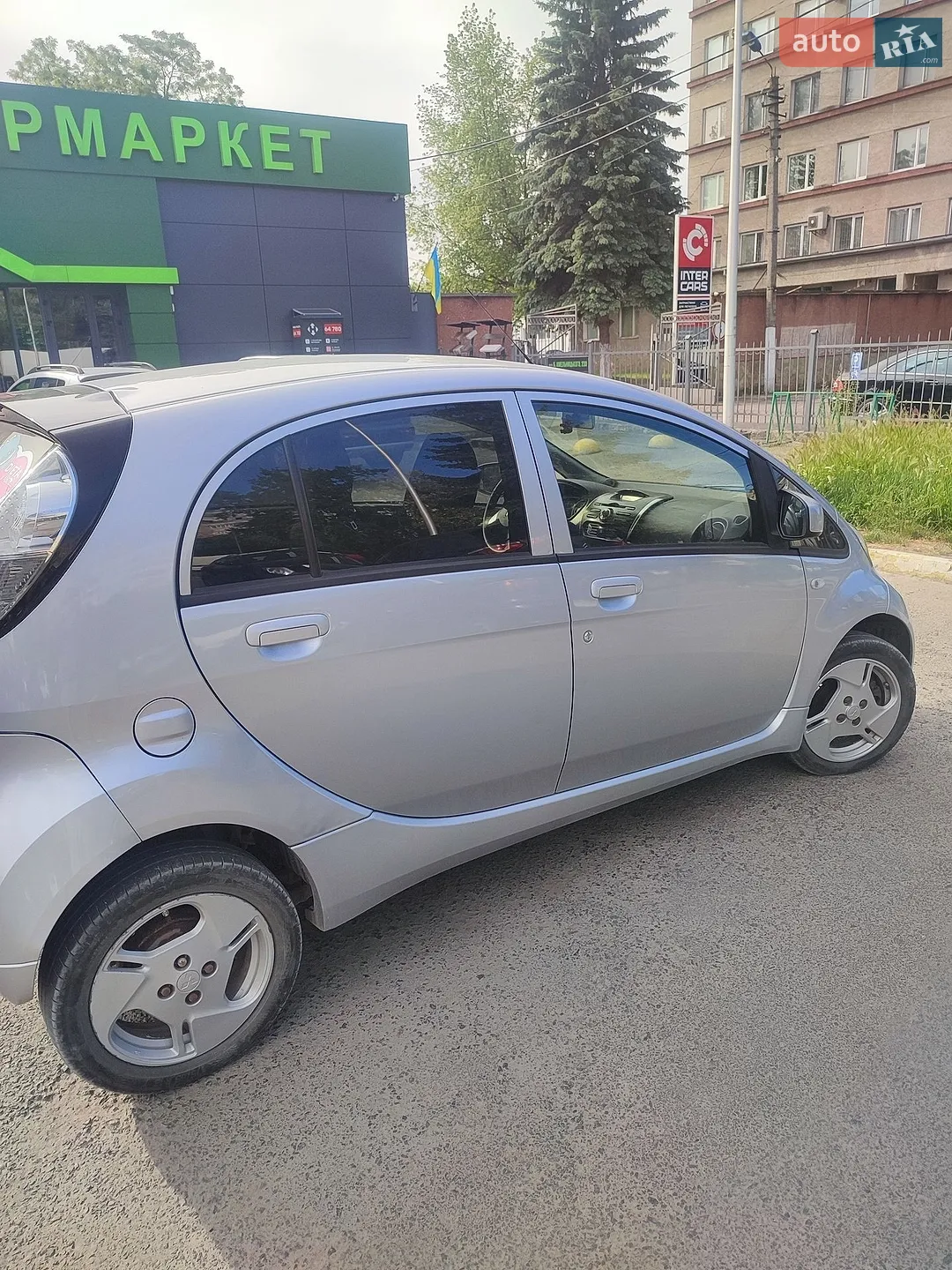 2014 Mitsubishi i-MiEV - мініатюра 3
