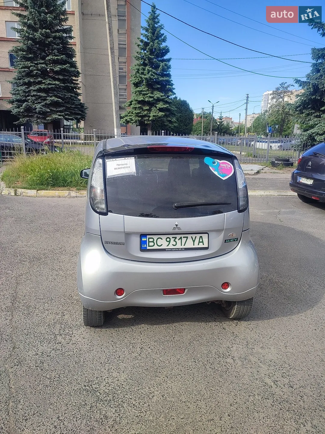 2014 Mitsubishi i-MiEV - мініатюра 6