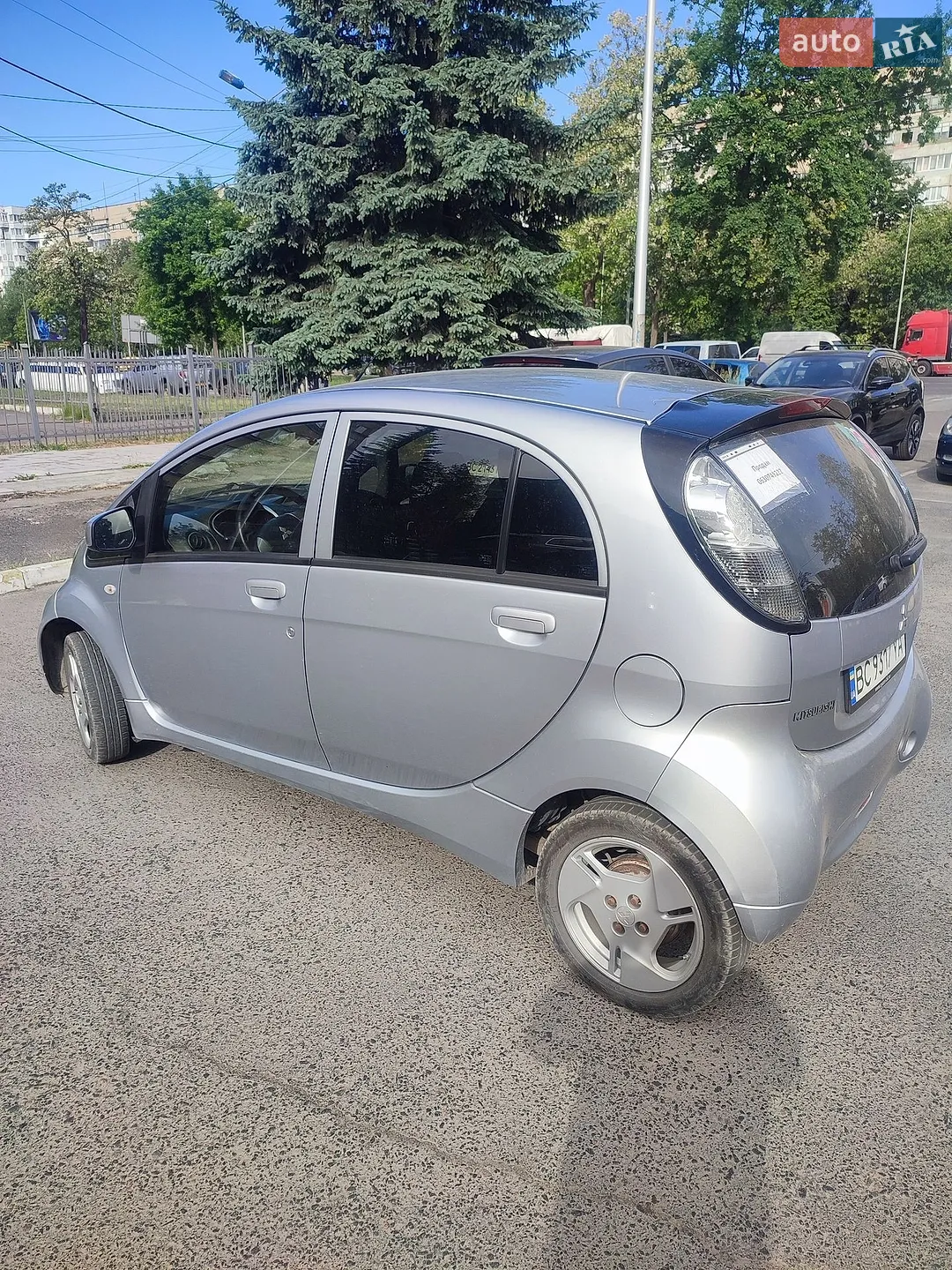 2014 Mitsubishi i-MiEV - мініатюра 4