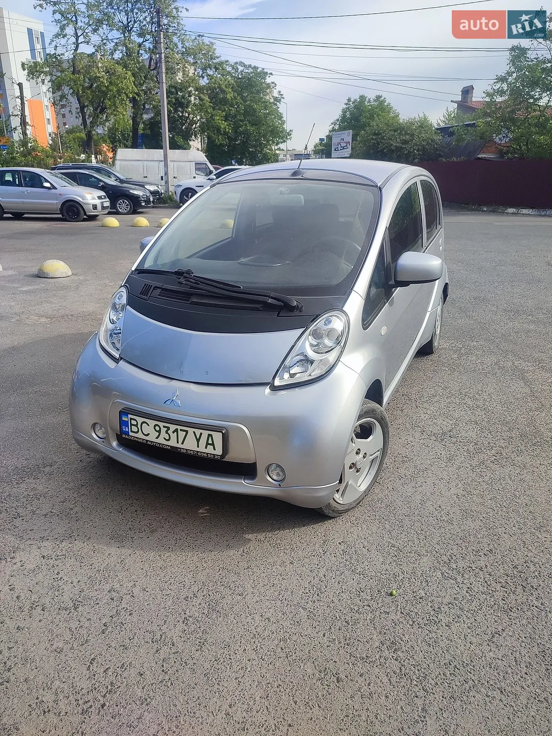 2014 Mitsubishi i-MiEV - мініатюра 7