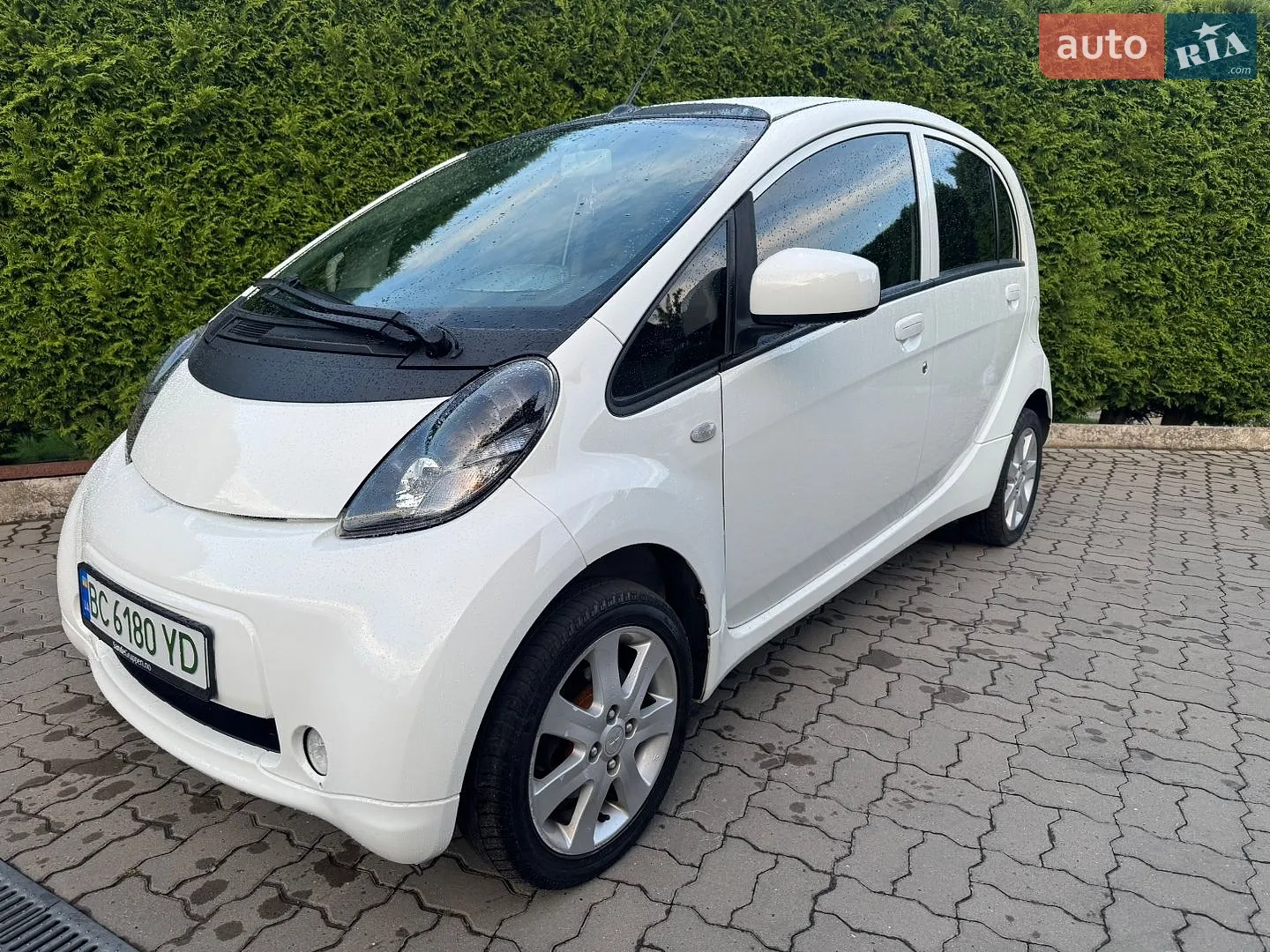 Mitsubishi i-MiEV 2010