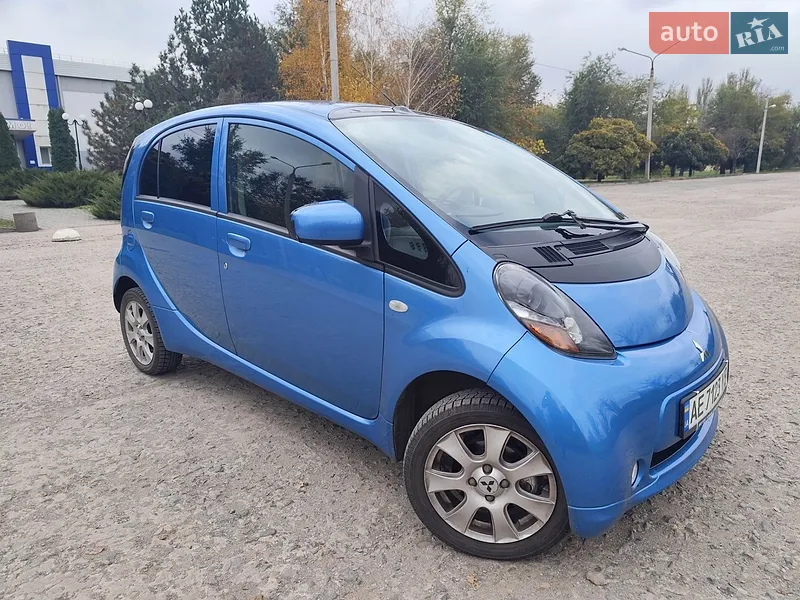 Mitsubishi i-MiEV 2012