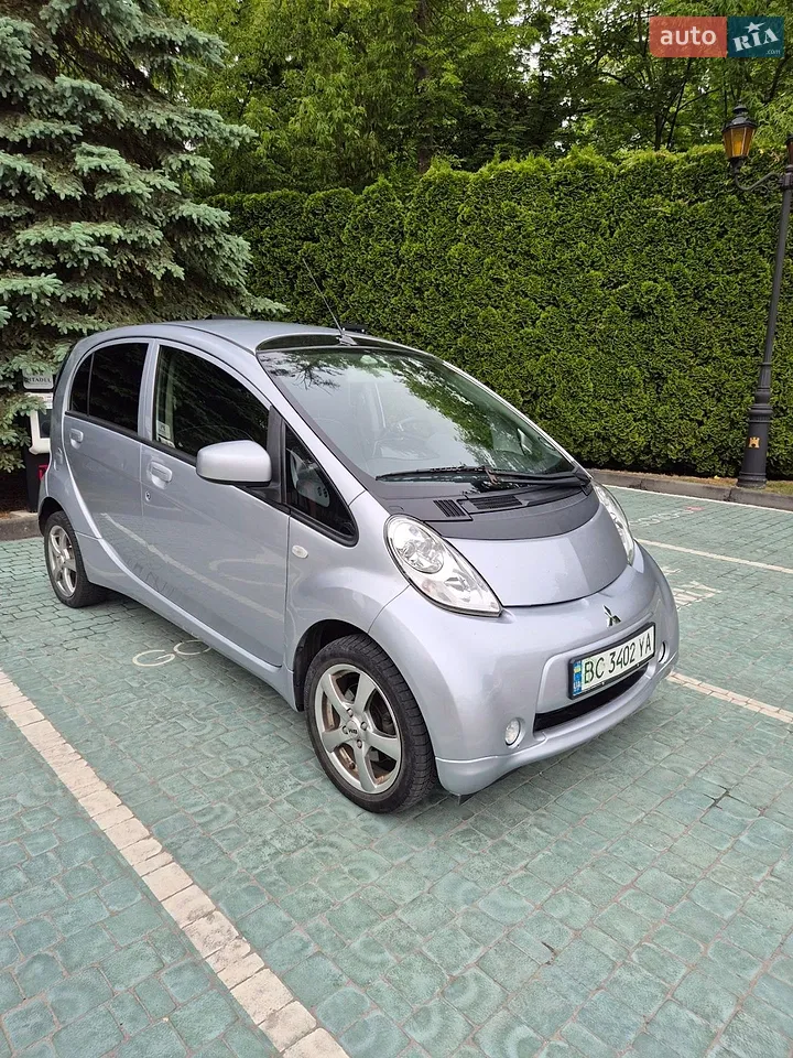 2014 Mitsubishi i-MiEV - мініатюра 19