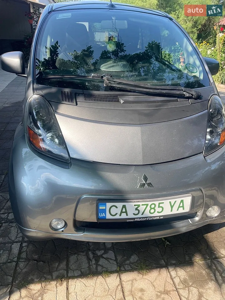 2011 Mitsubishi i-MiEV - мініатюра 20