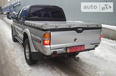 Седан Mitsubishi L 200 2003 в 