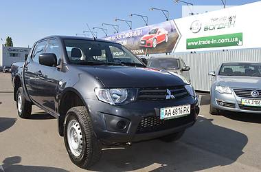 Пикап Mitsubishi L 200 2013 в Киеве