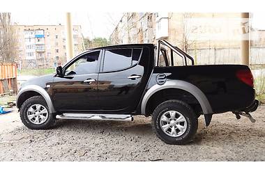 Пикап Mitsubishi L 200 2011 в Полтаве