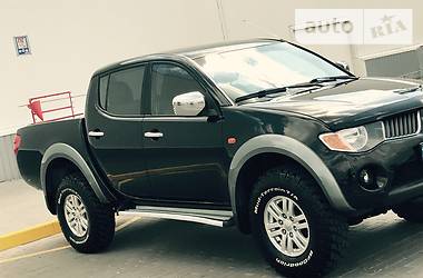 Пикап Mitsubishi L 200 2010 в Одессе