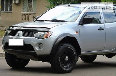 Позашляховик / Кросовер Mitsubishi L 200 2008 в Одесі