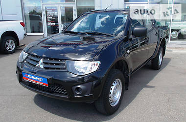 Mitsubishi L 200 2012