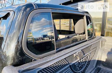 Позашляховик / Кросовер Mitsubishi L 200 2008 в 