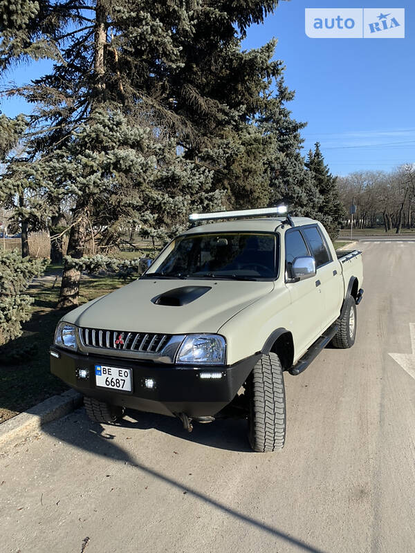 Пикап Mitsubishi L 200 2006 в Николаеве