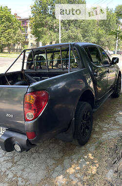 Пикап Mitsubishi L 200 2011 в Днепре