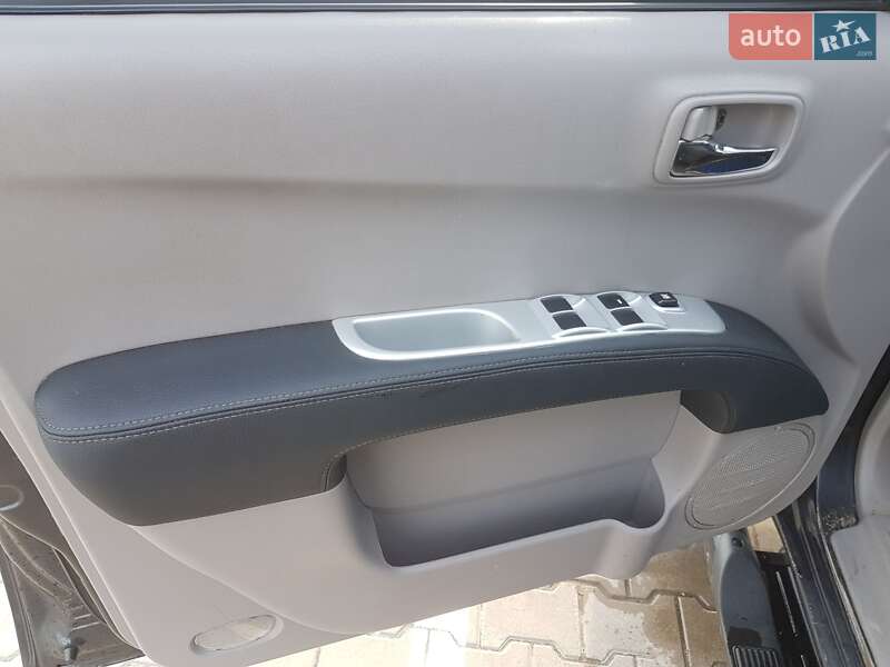 Пикап Mitsubishi L 200 2011 в Киеве