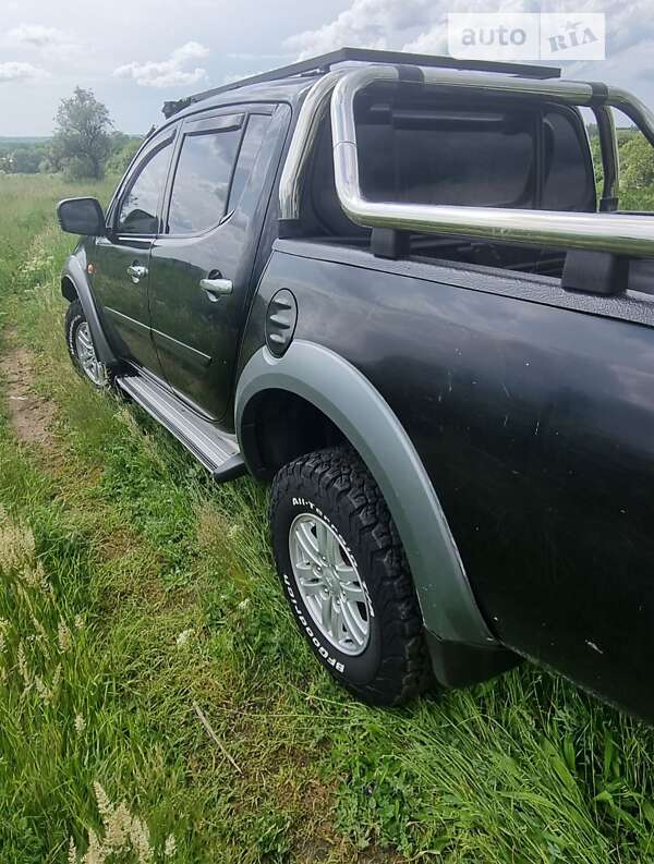 Пикап Mitsubishi L 200 2009 в Покровском