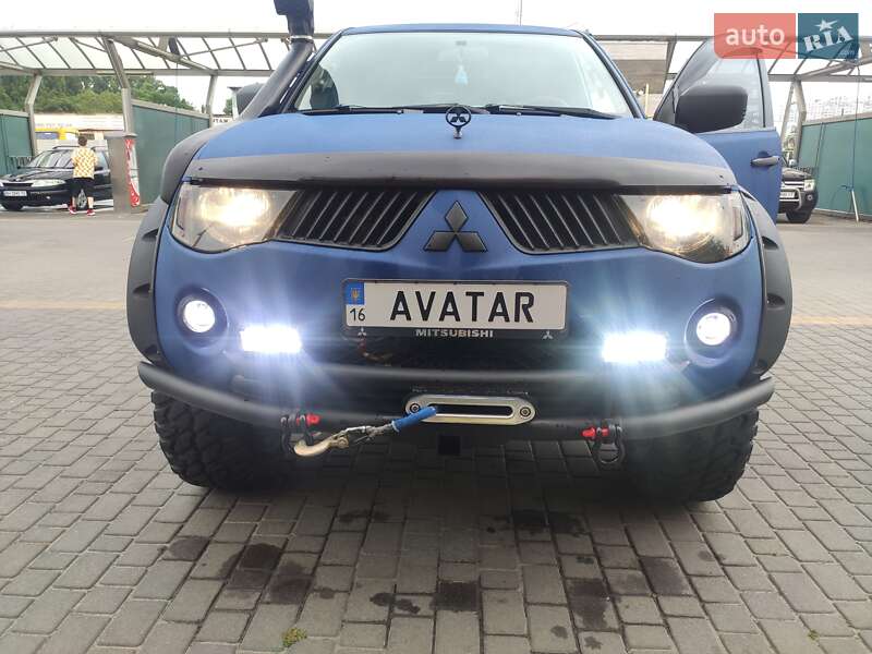 Пикап Mitsubishi L 200 2007 в Одессе