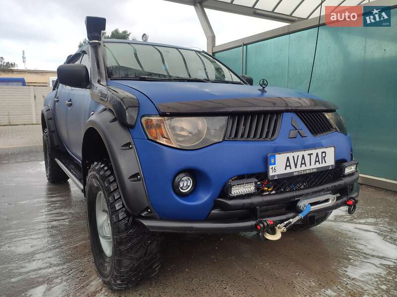 Пикап Mitsubishi L 200 2007 в Одессе